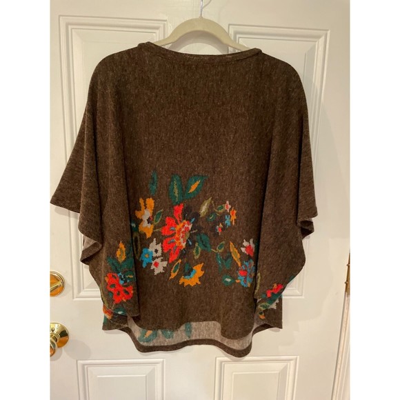 OB2-12 Size S/M Brown Floral Sweater Poncho Top, Bohemian - Picture 3 of 6